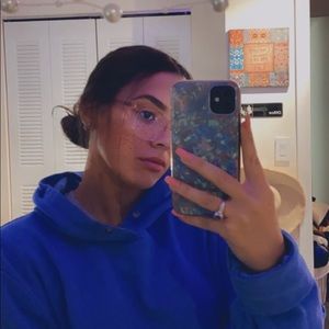 Meet your Posher, Cristina